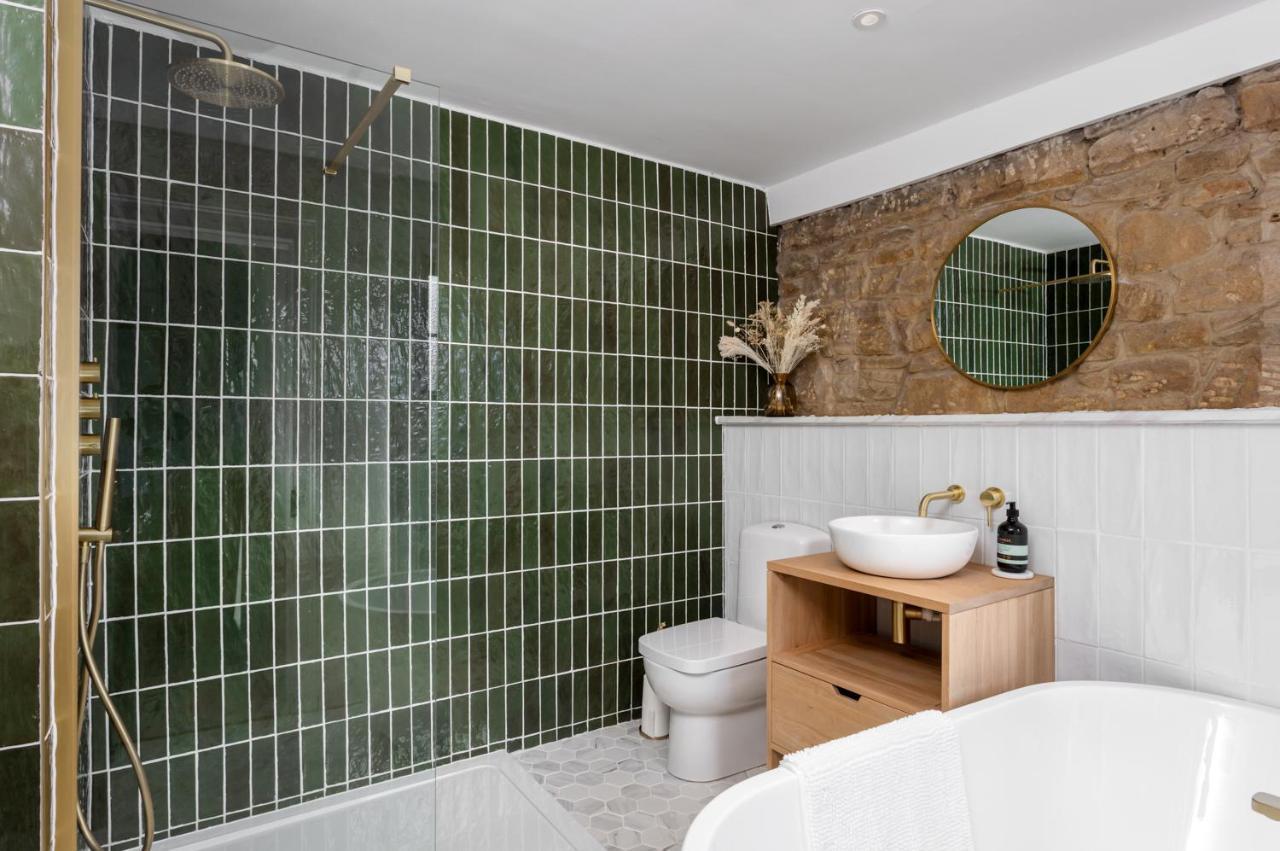 Luxe Design - Grade II Listed Cottage - Heart Of Alnwick Esterno foto